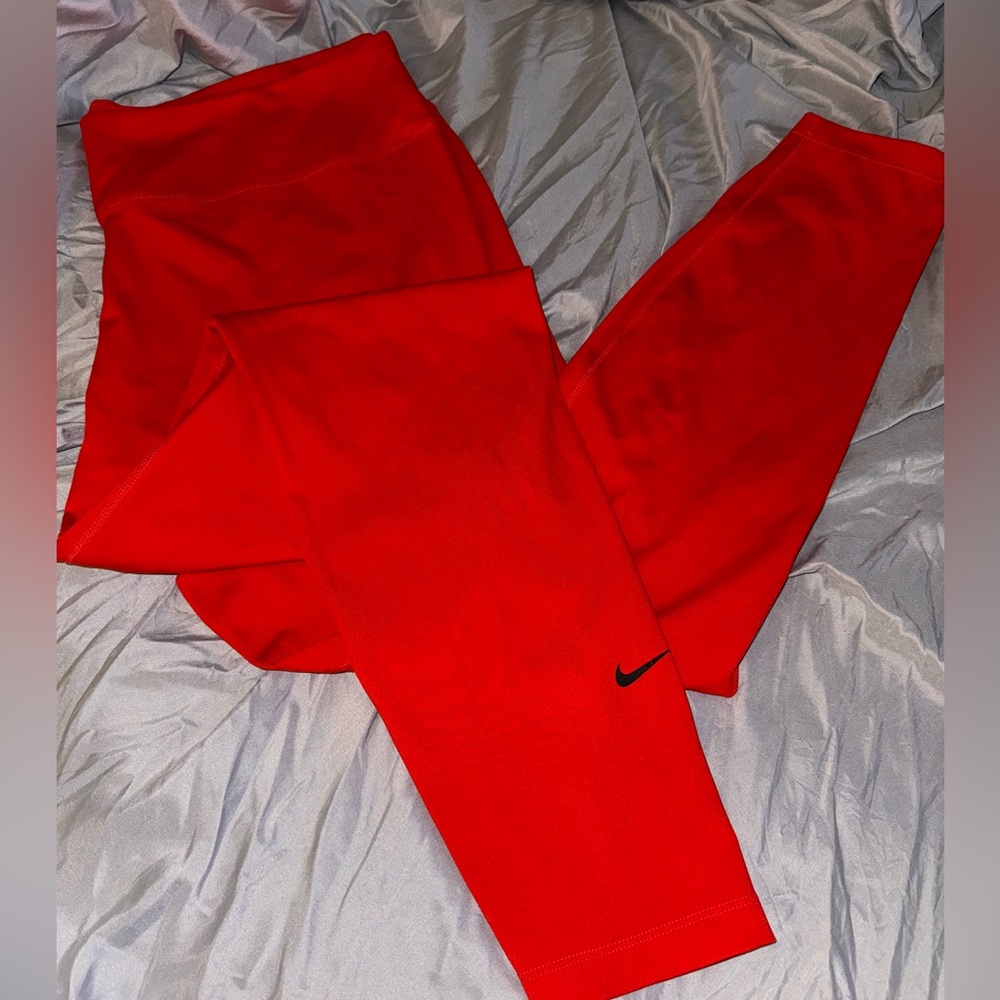 Nike leggings